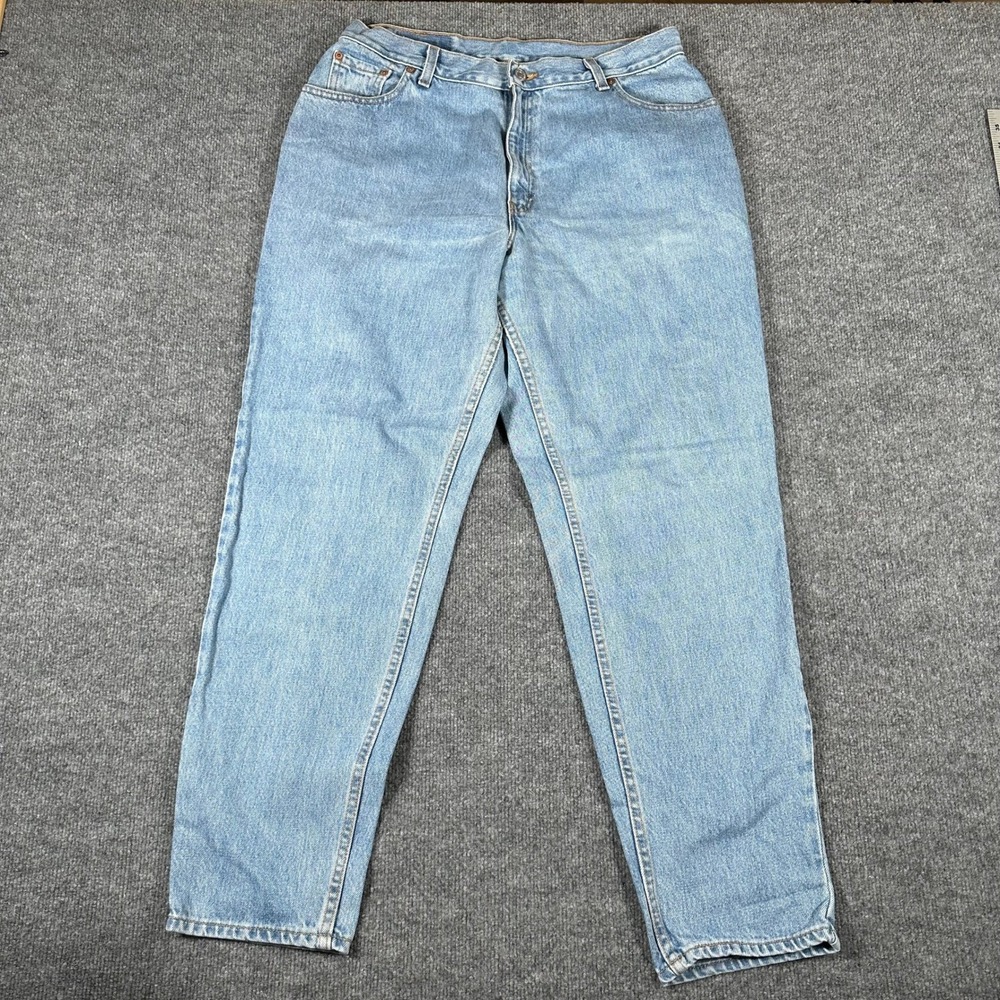 Levi's Jeans Womens Size 16 Light Wash 550 Relaxed Fit Tapered Leg Made in USA